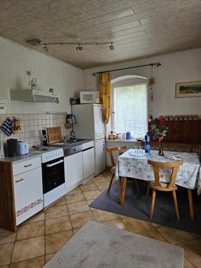 Ferienwohnung Am Wald 萨兰德特 外观 照片